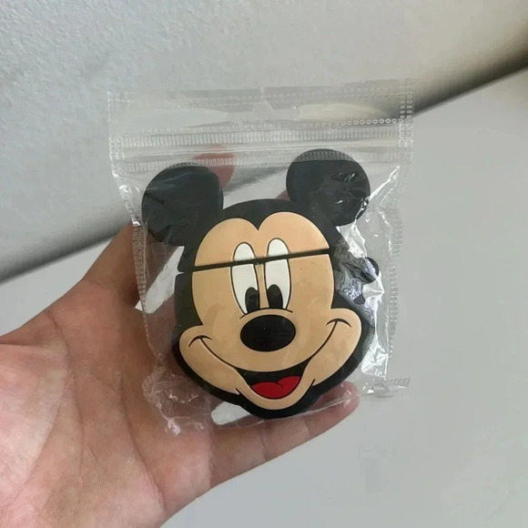 Mickey Mouse AirPods Case 1/2 Generación - Picture 2 of 3